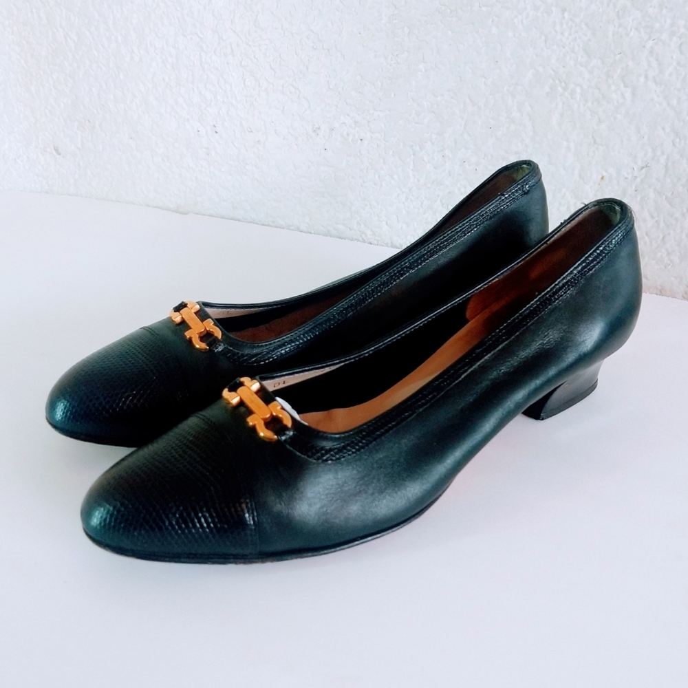 Salvatore Ferragamo Vintage Heels Size 6